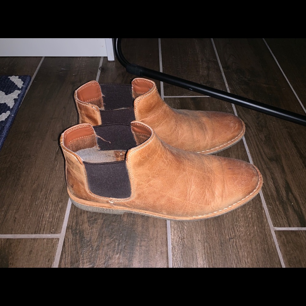 Kenneth Cole Chelsea Boots